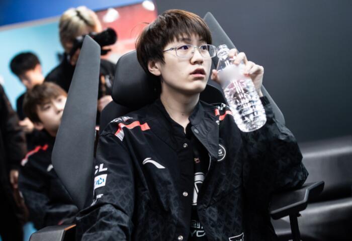 不留痕迹原 不留痕迹原